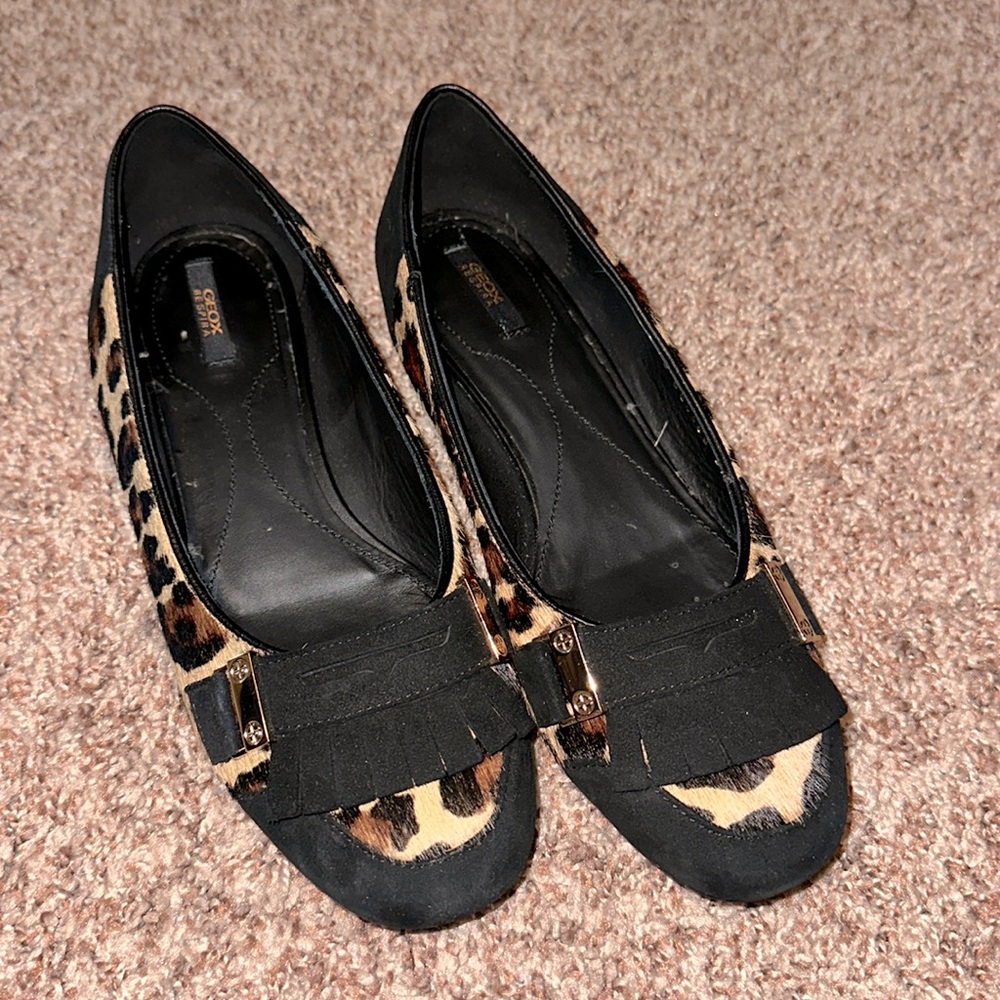 GEOX RESPIRA LEOPARD PRINT FLATS WOMENS SIZE 37